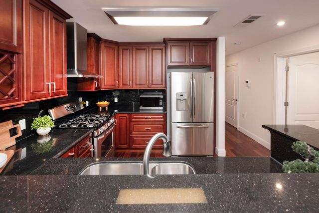 151 El Camino Real 138, Millbrae, CA 94030