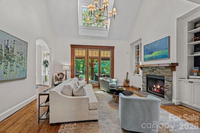 3813 Lakeside Drive, Charlotte, NC 28270