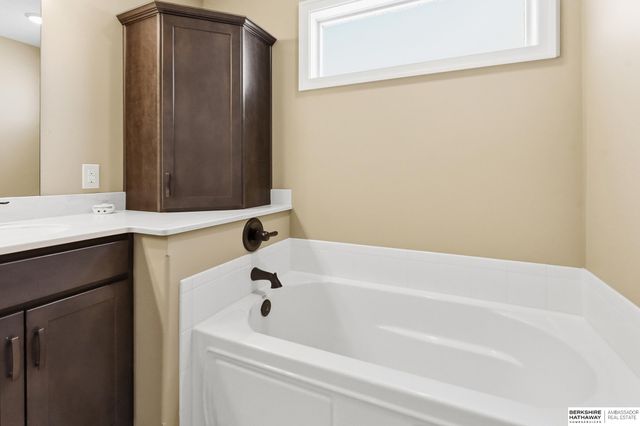 11409 S 169th Street, Gretna, NE 68028