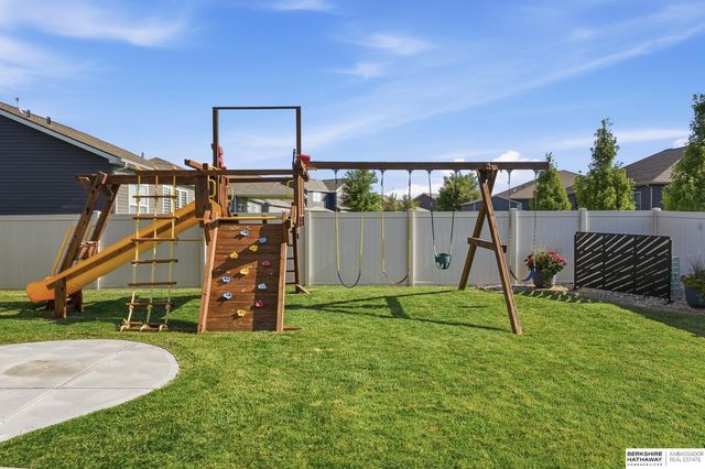 11409 S 169th Street, Gretna, NE 68028