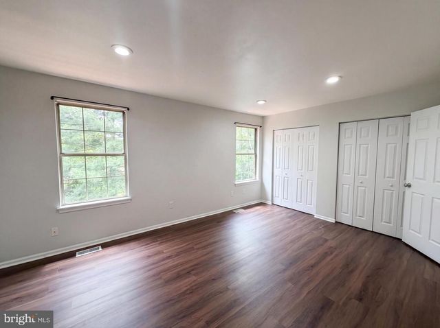 8641 CENTERTON LN, Manassas, VA 20111