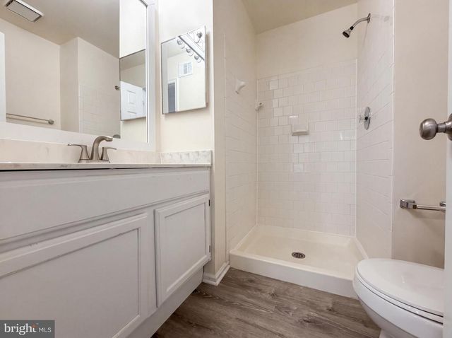 8641 CENTERTON LN, Manassas, VA 20111