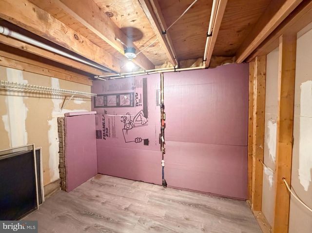8641 CENTERTON LN, Manassas, VA 20111