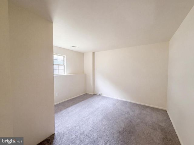 8641 CENTERTON LN, Manassas, VA 20111