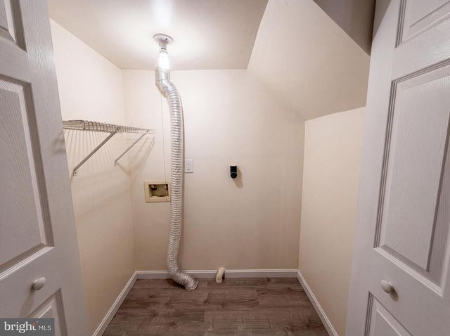 8641 CENTERTON LN, Manassas, VA 20111