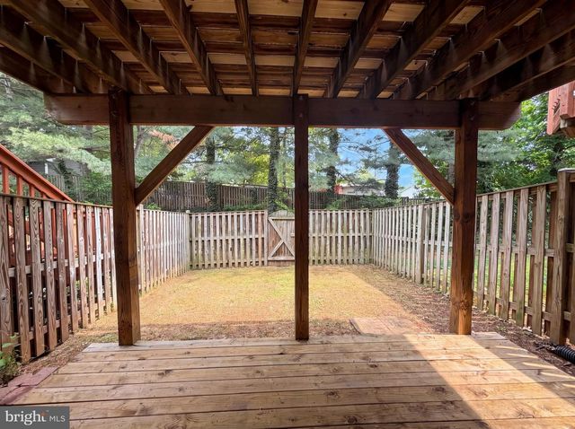 8641 CENTERTON LN, Manassas, VA 20111
