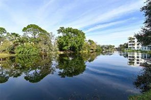 3731 SARASOTA SQUARE BOULEVARD 105-D, Sarasota, FL 34238
