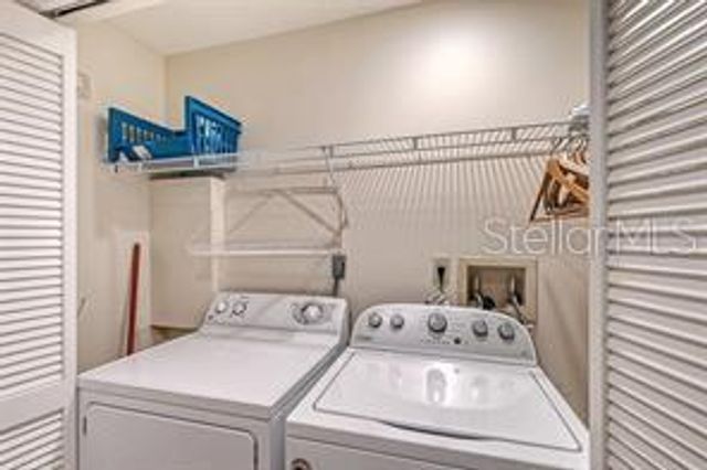 3731 SARASOTA SQUARE BOULEVARD 105-D, Sarasota, FL 34238