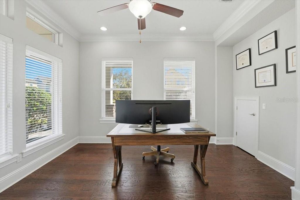 Image 9 of property listing at 13790 HEANEY AVENUE, Orlando, FL 32827