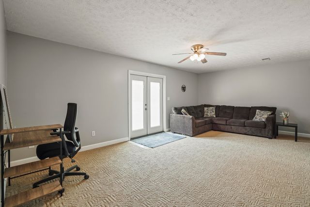 164 Palm Circle, Somerset, KY 42501