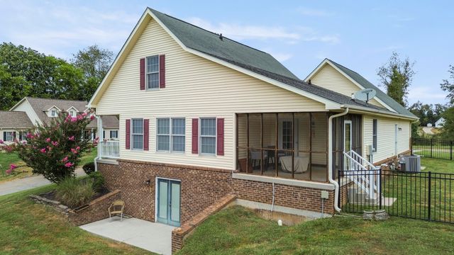 164 Palm Circle, Somerset, KY 42501