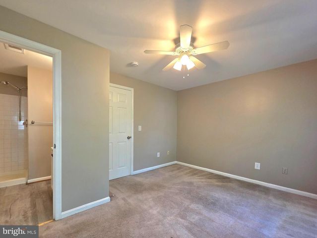 3004 KINGS VILLAGE RD, Alexandria, VA 22306