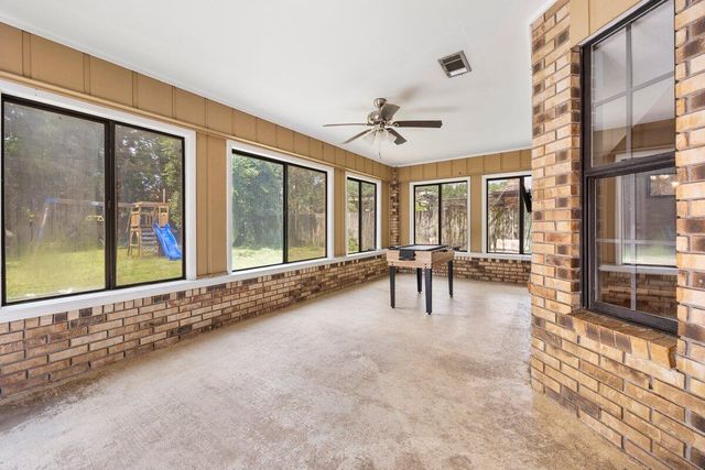2205 Calle De Marbella, Navarre, FL 32566