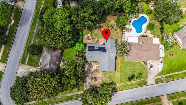 2205 Calle De Marbella, Navarre, FL 32566