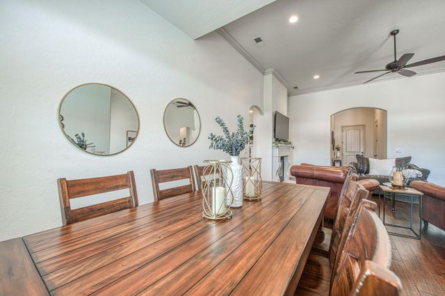 1634 N Cindy Avenue, Clovis, CA 93619