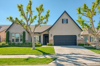 1634 N Cindy Avenue, Clovis, CA 93619