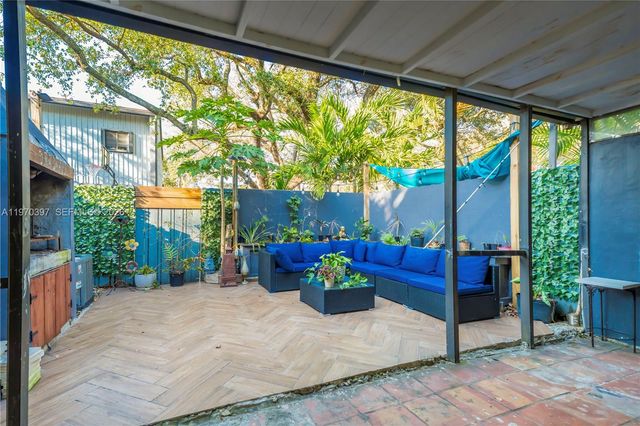 3321 Simms Street 13B, Hollywood, FL 33021