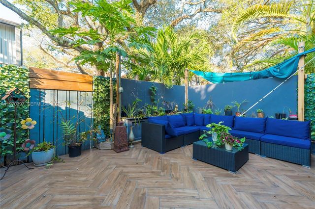 3321 Simms Street 13B, Hollywood, FL 33021