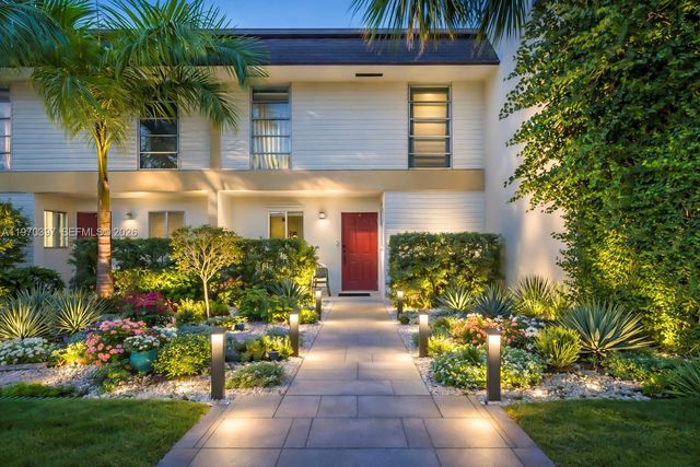 3321 Simms Street 13B, Hollywood, FL 33021