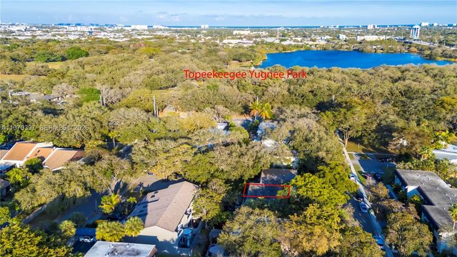 3321 Simms Street 13B, Hollywood, FL 33021