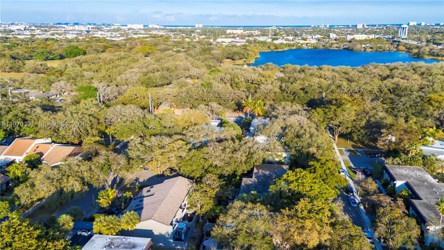3321 Simms Street 13B, Hollywood, FL 33021
