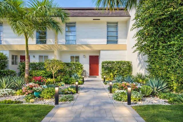 3321 Simms Street 13B, Hollywood, FL 33021