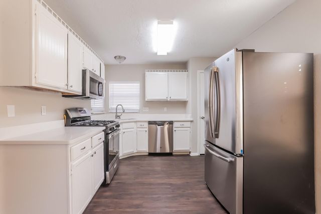 10318 Bushy Creek Drive, Houston, TX 77070