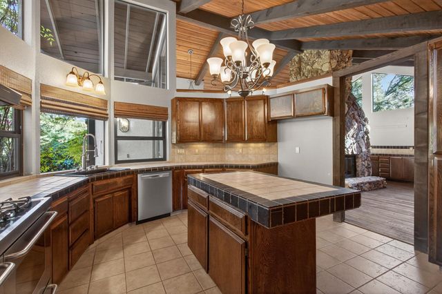 2608 Willowdale Dr, El Dorado Hills, CA 95762