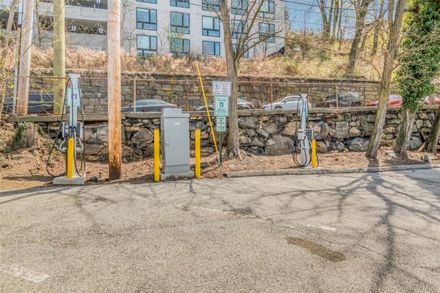 1155 Warburton Avenue 6H, Yonkers, NY 10701