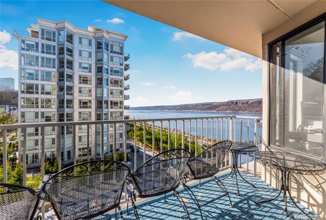 1155 Warburton Avenue 6H, Yonkers, NY 10701