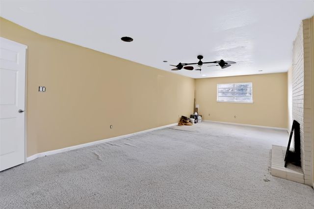 211 Rue Orleans Street, Baytown, TX 77520