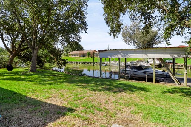 211 Rue Orleans Street, Baytown, TX 77520
