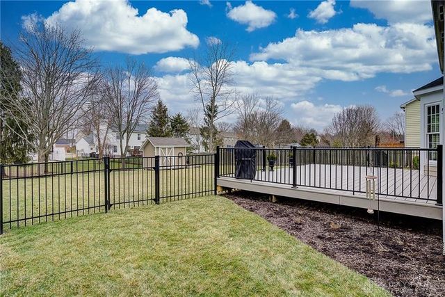 4204 Country Glen Circle, Beavercreek, OH 45432