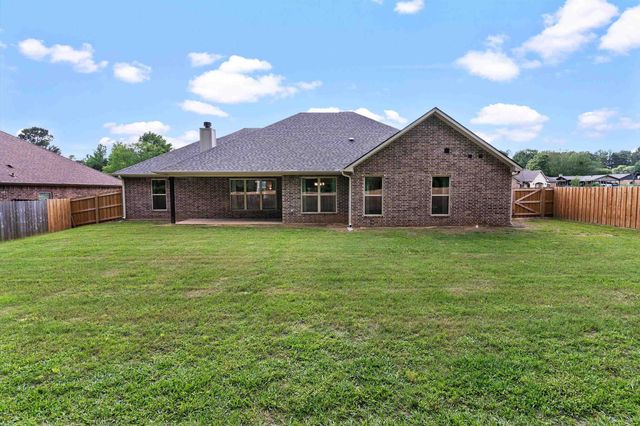 310 Molly Maye, Marshall, TX 75672