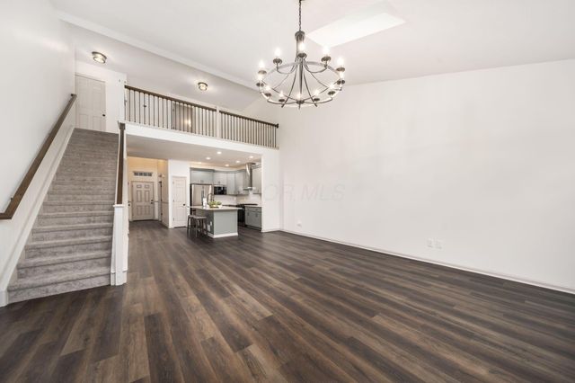 5021 Barkstone Drive, Grove City, OH 43123