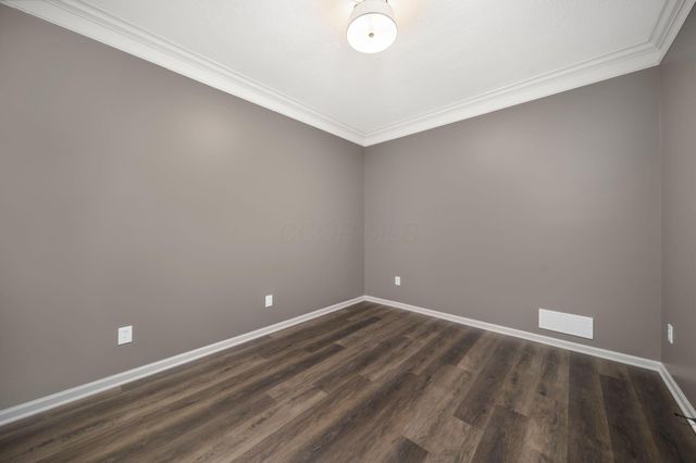 5021 Barkstone Drive, Grove City, OH 43123