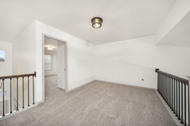 5021 Barkstone Drive, Grove City, OH 43123