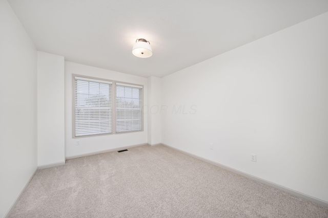 5021 Barkstone Drive, Grove City, OH 43123