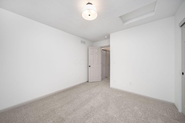 5021 Barkstone Drive, Grove City, OH 43123