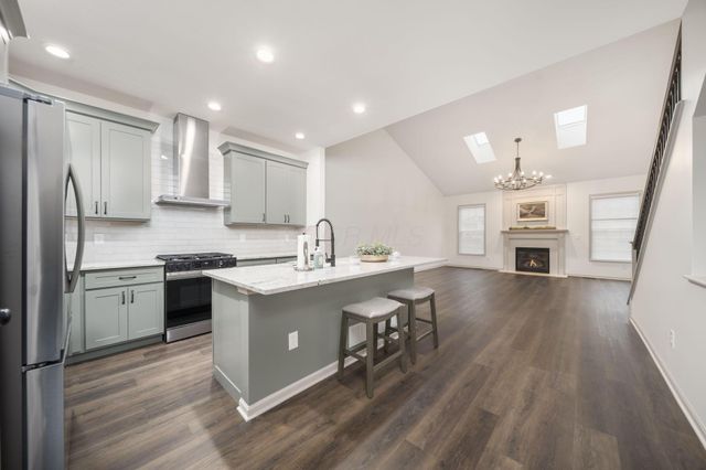 5021 Barkstone Drive, Grove City, OH 43123