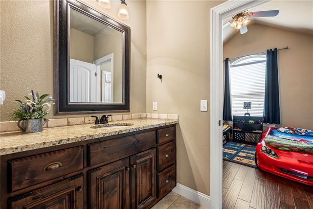 12286 Greenstone Drive, Bentonville, AR 72712