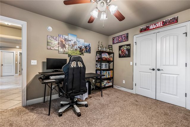12286 Greenstone Drive, Bentonville, AR 72712
