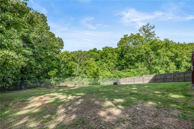 12286 Greenstone Drive, Bentonville, AR 72712