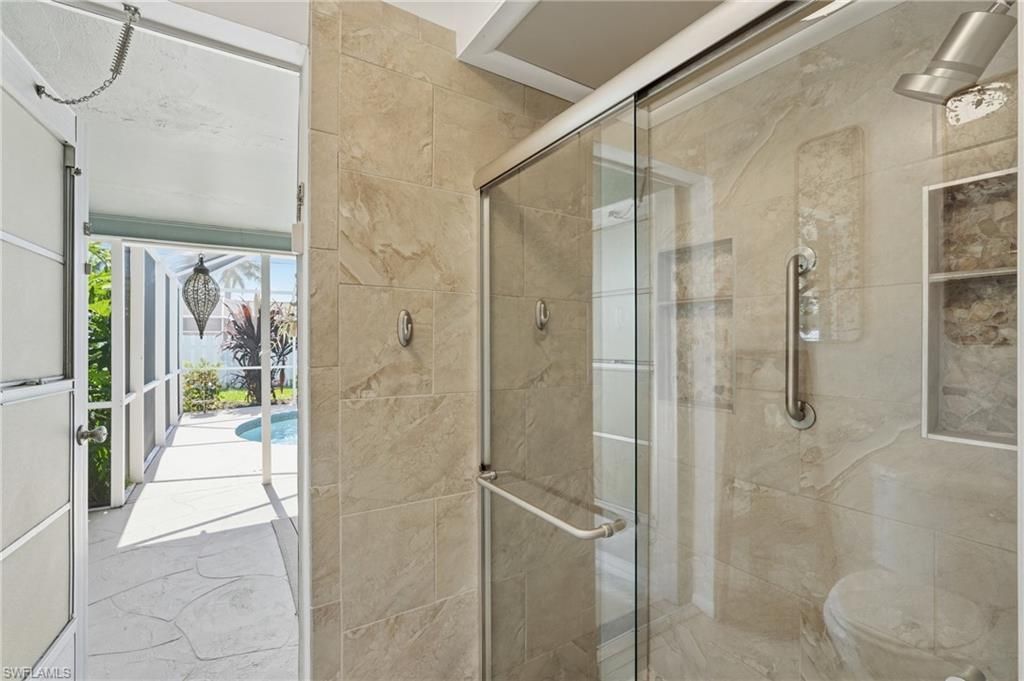 Image 10 of property listing at 329 16th PL, Cape Coral, FL 33990