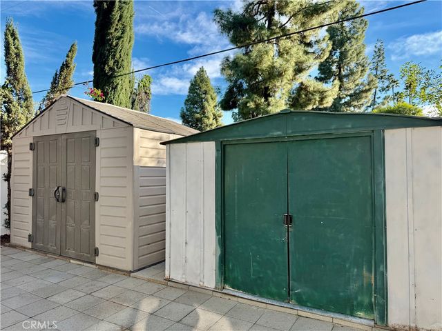 22800 Runnymede, West Hills, CA 91307