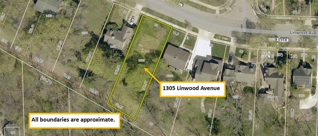 1305 Linwood Avenue, Ann Arbor, MI 48103