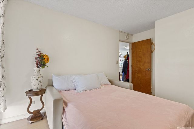 98-410 Koauka Loop 9A, Aiea, HI 96701