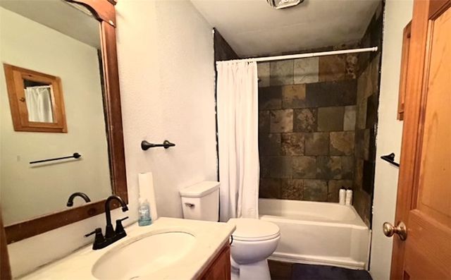 1010 Main Street, West Warwick, RI 02893