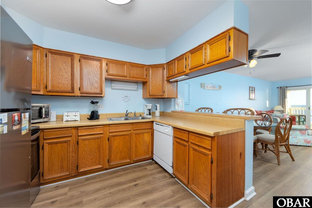 Image 8 of property listing at 1701 N Virginia Dare Trl # 3C, Kill Devil Hills, NC 27948