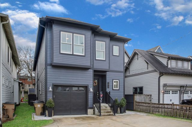 1217B Battlefield Dr, Nashville, TN 37215